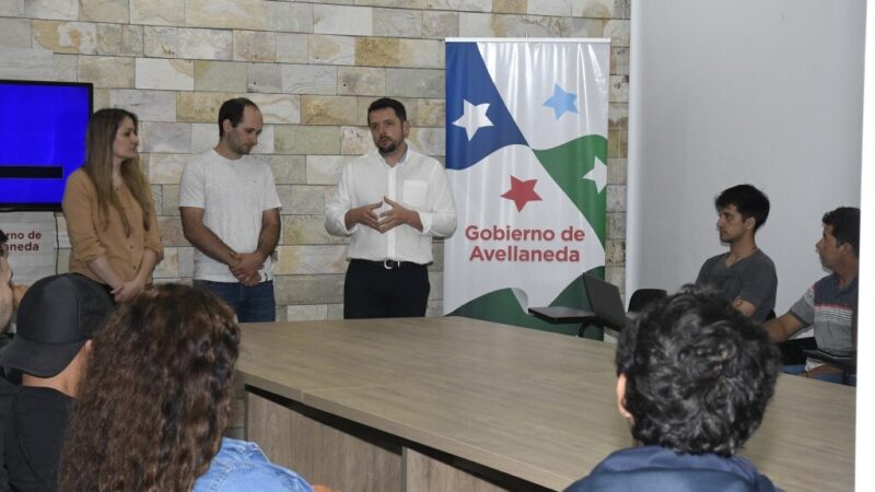 Avellaneda: comenzó el curso de maquinarias agrícolas para impulsar el empleo