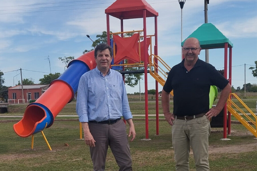 El Arazá: Edgardo Cainelli recibió a funcionarios provinciales