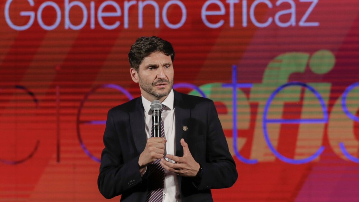 Pullaro: “a los recursos hay que administrarlos de manera eficiente”