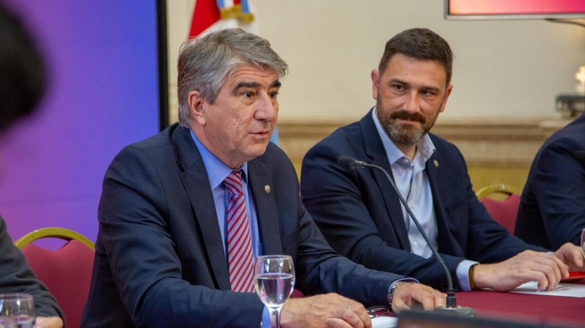 Prevención de incendios: Provincia y Nación analizaron el riesgo ambiental del Delta