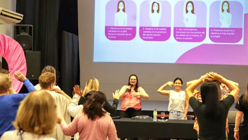 “Toca Cuidarte”: Charla Informativa en el Marco del Mes Rosa
