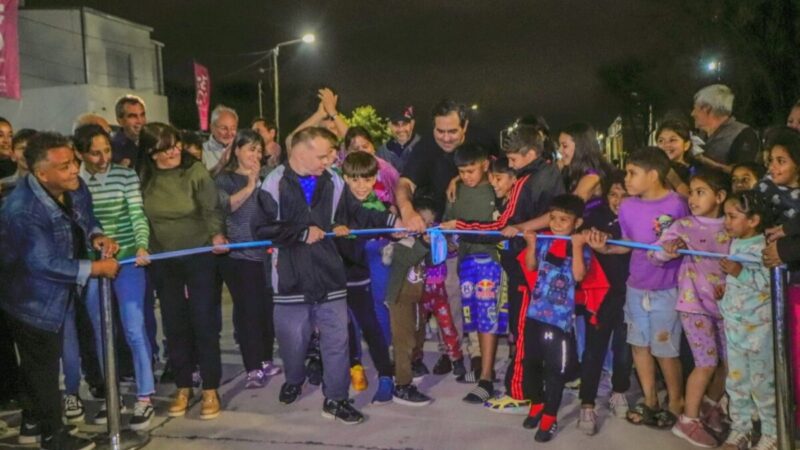 Reconquista inauguró el asfalto de Lucas Funes entre Bulevar Lovato y Pasaje 45-47
