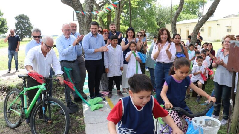 Avellaneda inaugura bicisenda en Santa Ana ¿qué dicen los ciclistas del pueblo?
