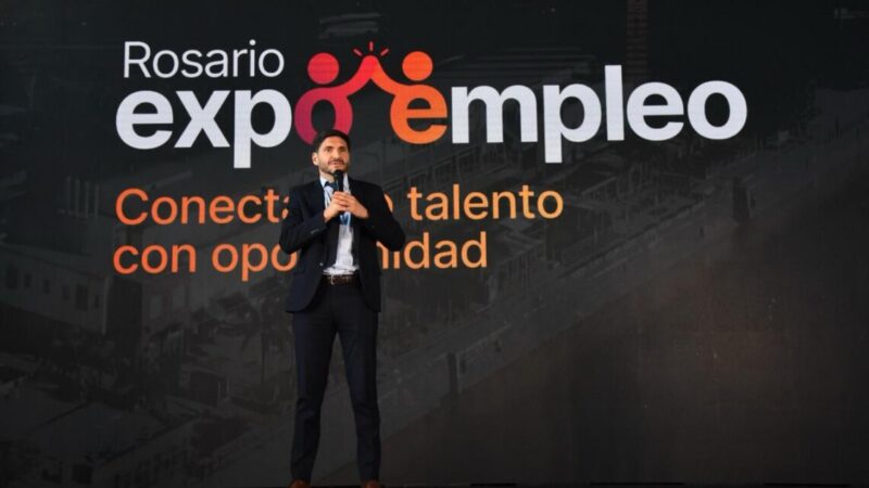 Pullaro: “La Expo Empleo muestra que Santa Fe está recuperándose»