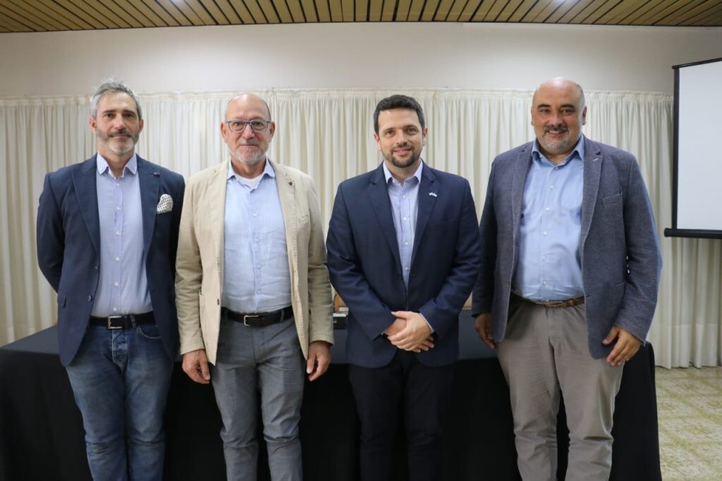Avellaneda inauguró su Centro de Innovación junto a autoridades italianas