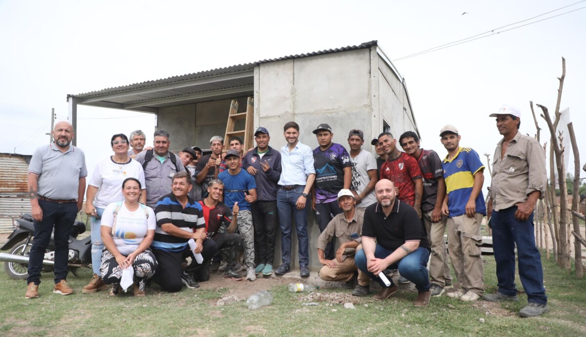 Plan Abre: Provincia invertirá 1000 millones para que barrio Santa Marta tenga agua potable