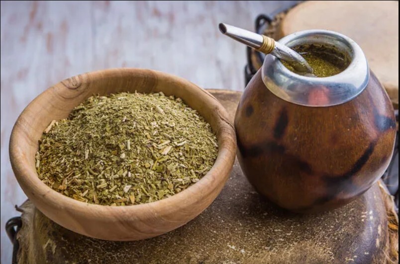 Fuerte caída en el consumo de yerba mate en Argentina