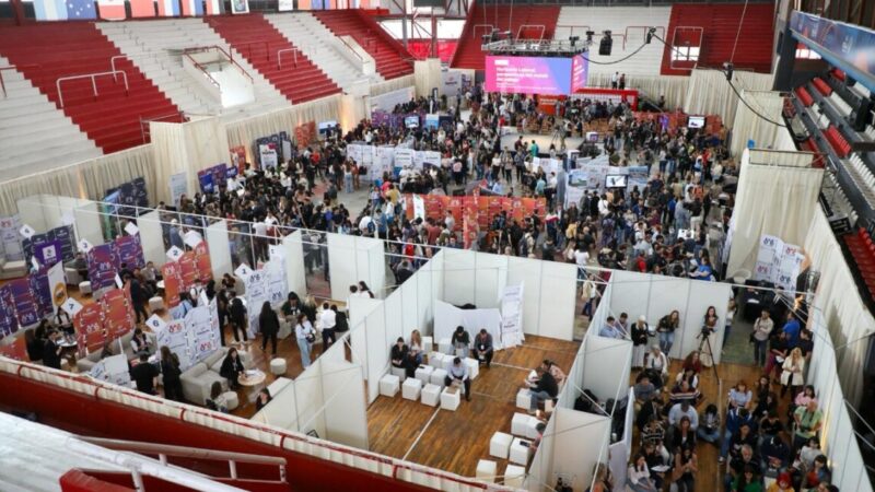 Exitosa Expo Empleo en Santa Fe: 5.600 inscriptos y 1.300 encuentros