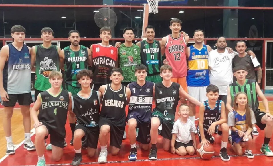 Reconquista tuvo su noche de Básquet Solidario