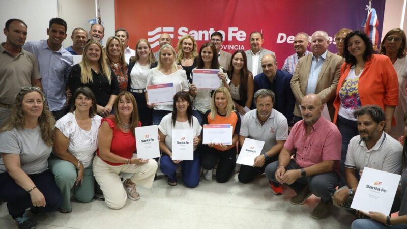 Provincia entregó aportes por más de $ 300 millones a Centros de Educación Física