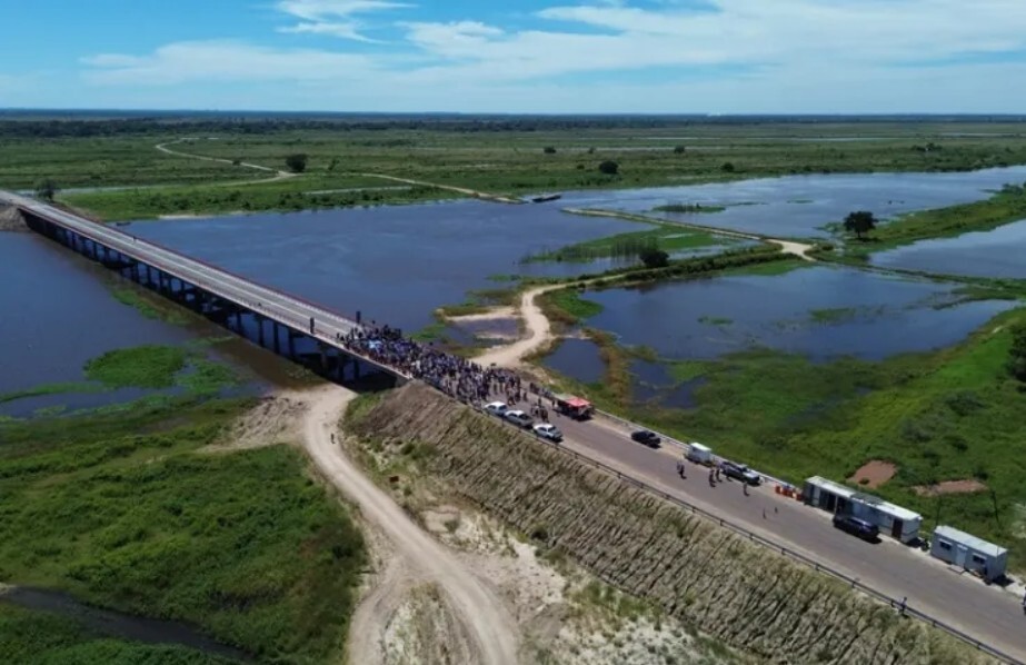 Villa Ocampo:  inauguraron el puente sobre el arroyo Paraná Miní