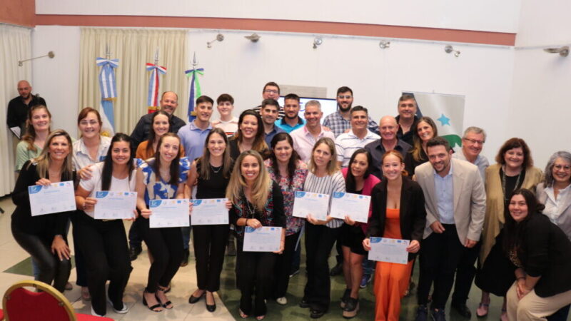 Avellaneda: exitoso cierre de la diplomatura en emprendedurismo
