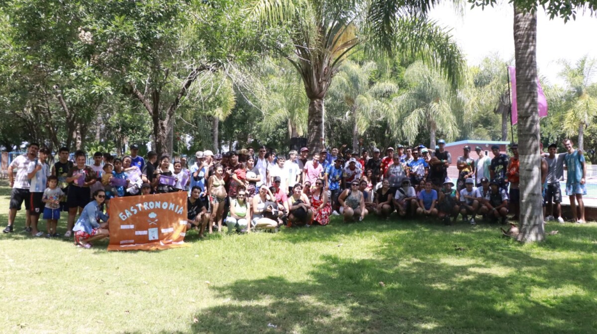 Jóvenes del programa Nueva Oportunidad tuvieron su jornada de pileta en Reconquista