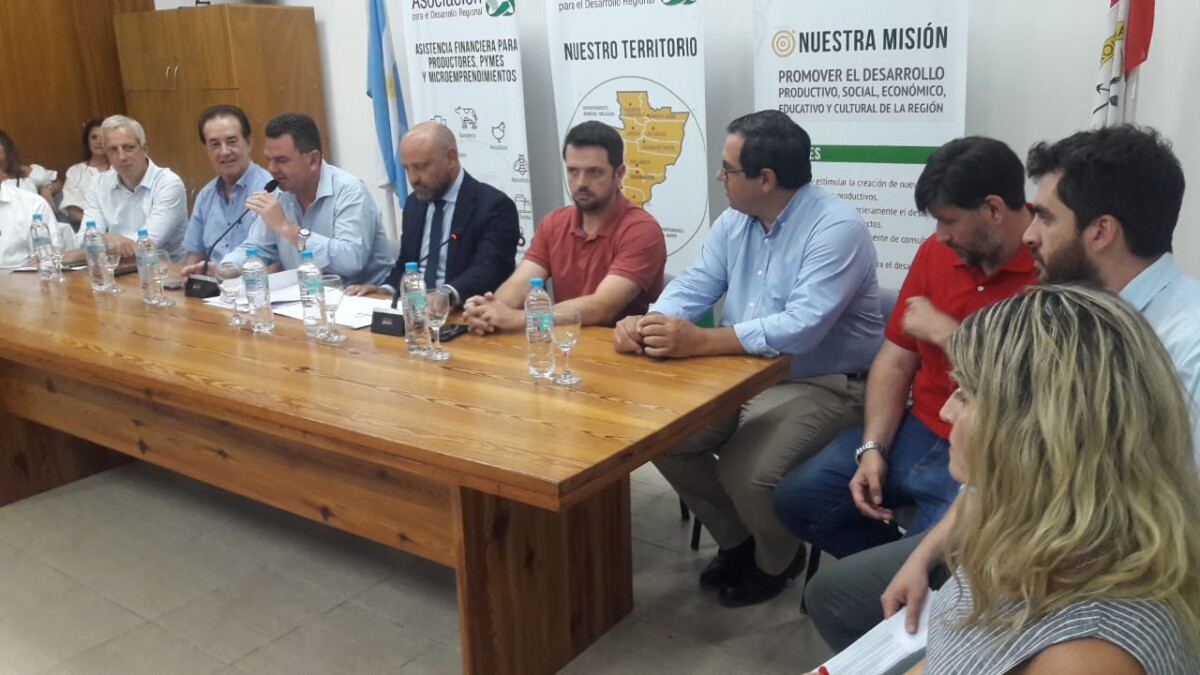El Ministro Puccini participó de una nueva entrega de créditos en el norte de Santa Fe