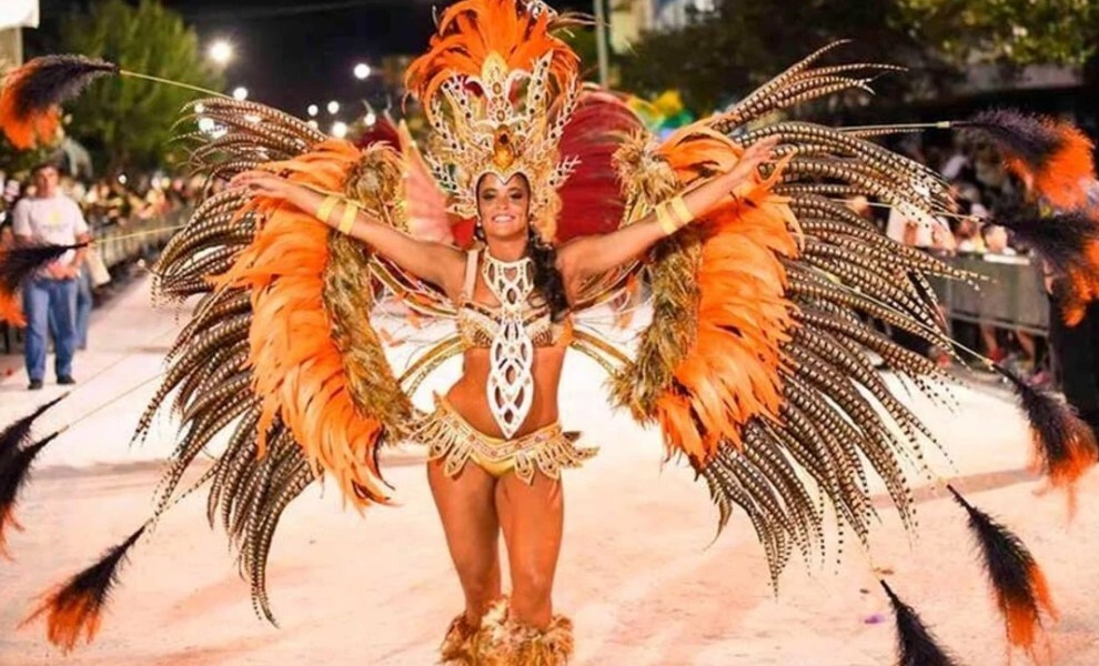 Vera se prepara para vivir los carnavales 2025