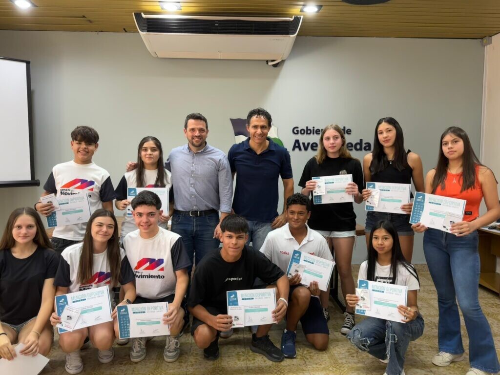 Avellaneda reconoció a jóvenes deportistas destacados del 2024