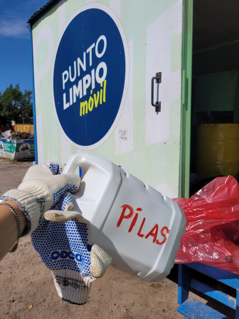 Avellaneda impulsa el reciclado de pilas para proteger el agua