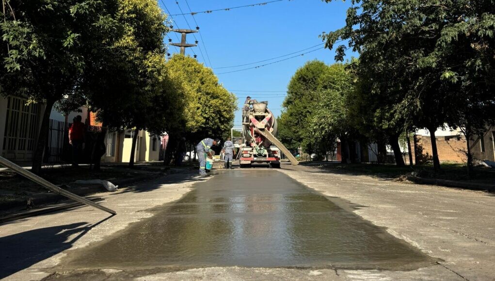 Continúan las obras de repavimentación en Reconquista