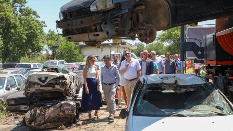Compactan más de 2.100 motocicletas y 700 vehículos en el Depósito Policial de Santa Fe