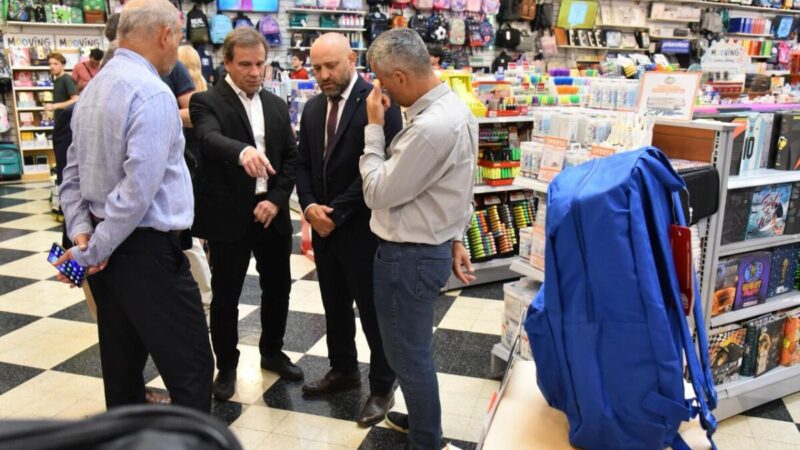 Acuerdo Santa Fe: Provincia presentó una canasta escolar de 20 artículos a 25 mil pesos, mismo precio que en 2024