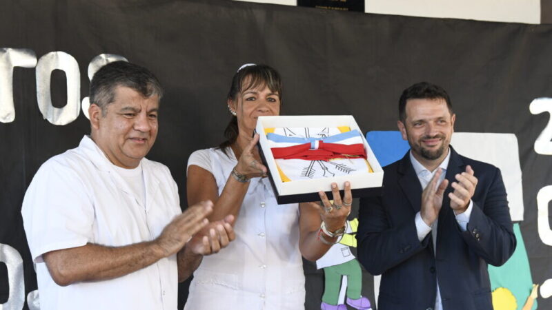 Comenzó el ciclo lectivo 2025 en Avellaneda. Reviví el acto en DMH TV