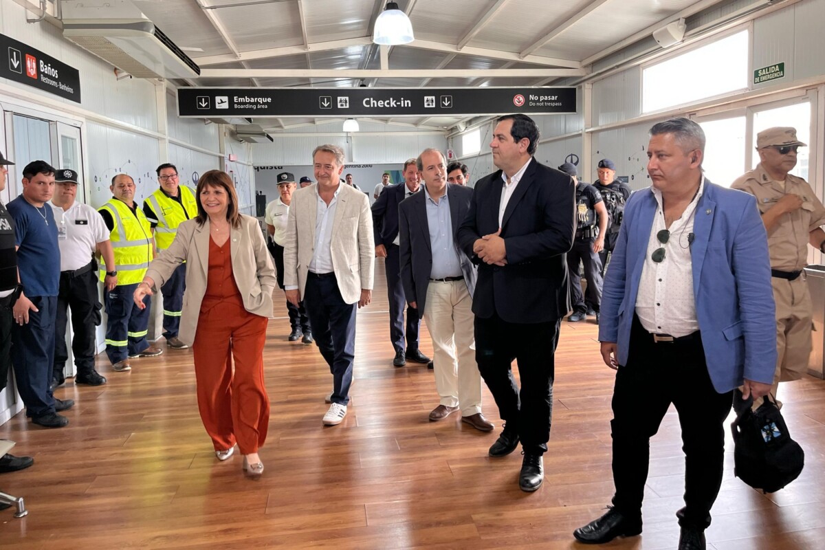 Vallejos recibió a la Ministra de Seguridad de la Nación