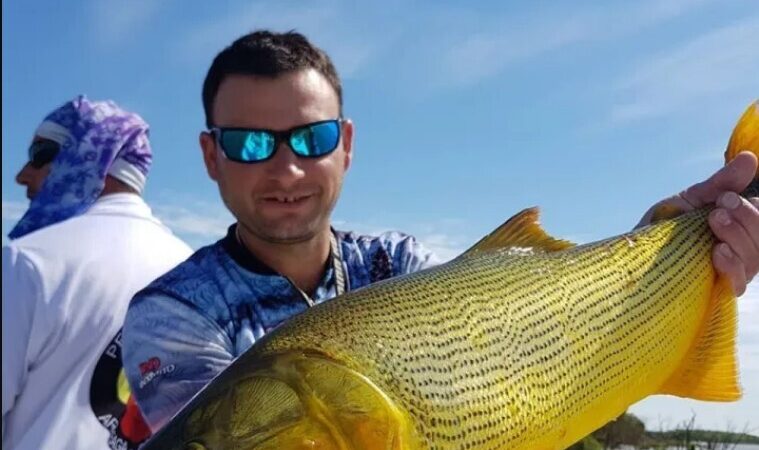 Reconquista: buscan a un guía de pesca y su hijo que desaparecieron en la zona ribereña