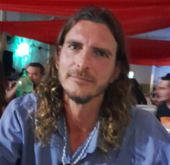 Buscan a un vecino de Avellaneda visto por última vez en Ruta 11