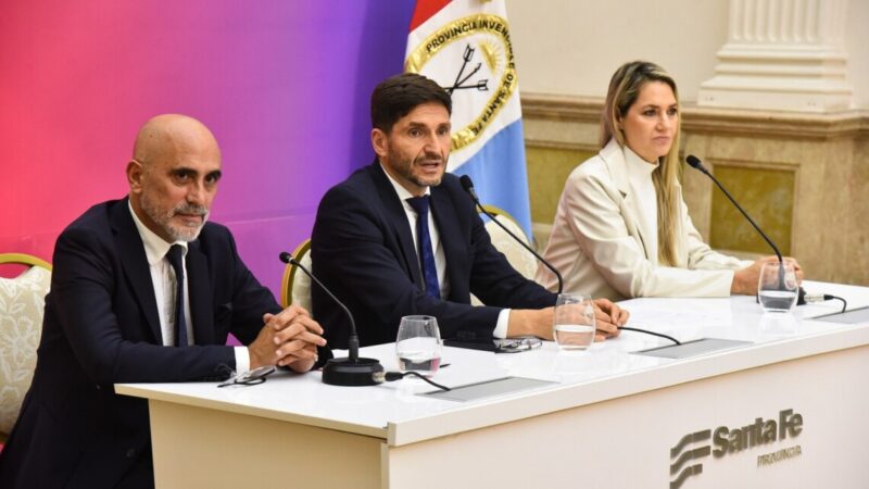 Pullaro: “Queremos que Ficha Limpia esté en la nueva Constitución provincial