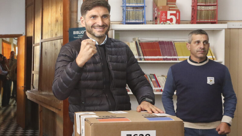 Pullaro: “Es una eleccion muy importante porque abre la puerta al futuro de Santa Fe”