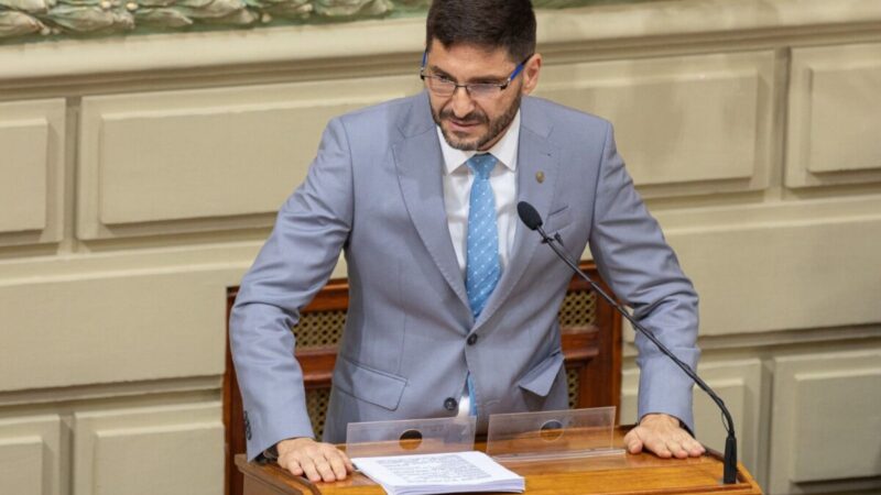 Pullaro brinda su discurso en la apertura de sesiones ordinarias de la Legislatura provincial