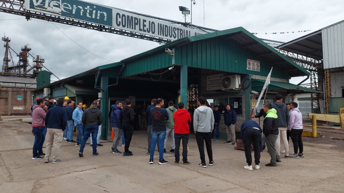 Asamblea en Vicentin: Trabajadores piden continuidad laboral y pago de salarios