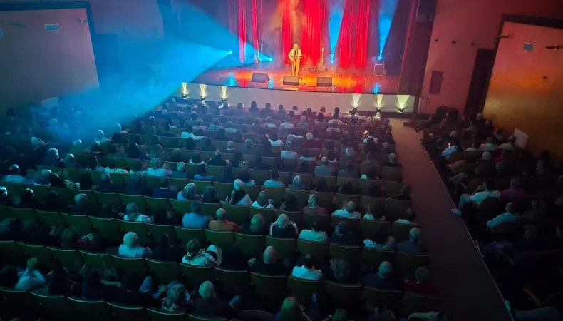 Exitoso recital de Claudio Toro y Daniel Altamirano en el Auditorio de Avellaneda