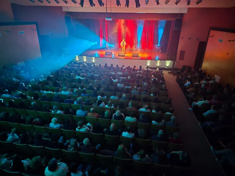 Exitoso recital de Claudio Toro y Daniel Altamirano en el Auditorio de Avellaneda