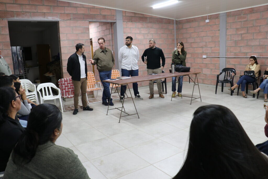 Avellaneda promueve la regularización dominial en B° Cooperación