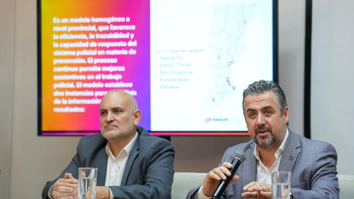 Seguridad: Provincia presentó cómo funcionará la central OJO en la ciudad de Santa Fe