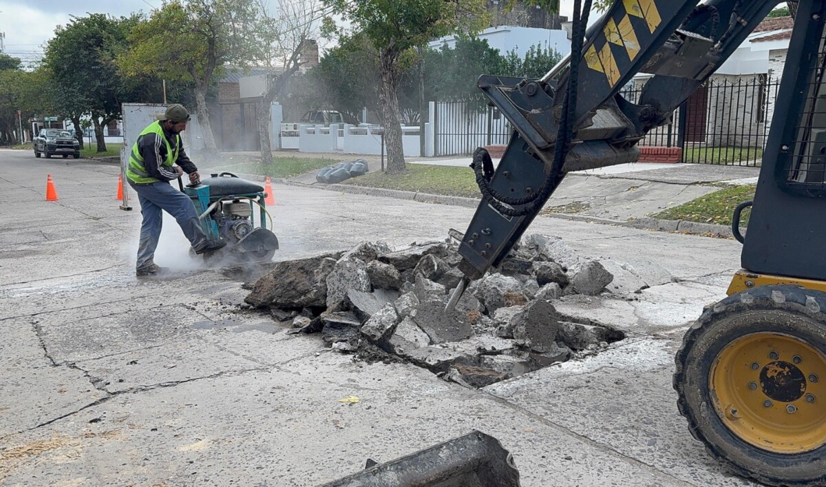 Continúa en Reconquista el Plan de Recuperación del Pavimento Urbano