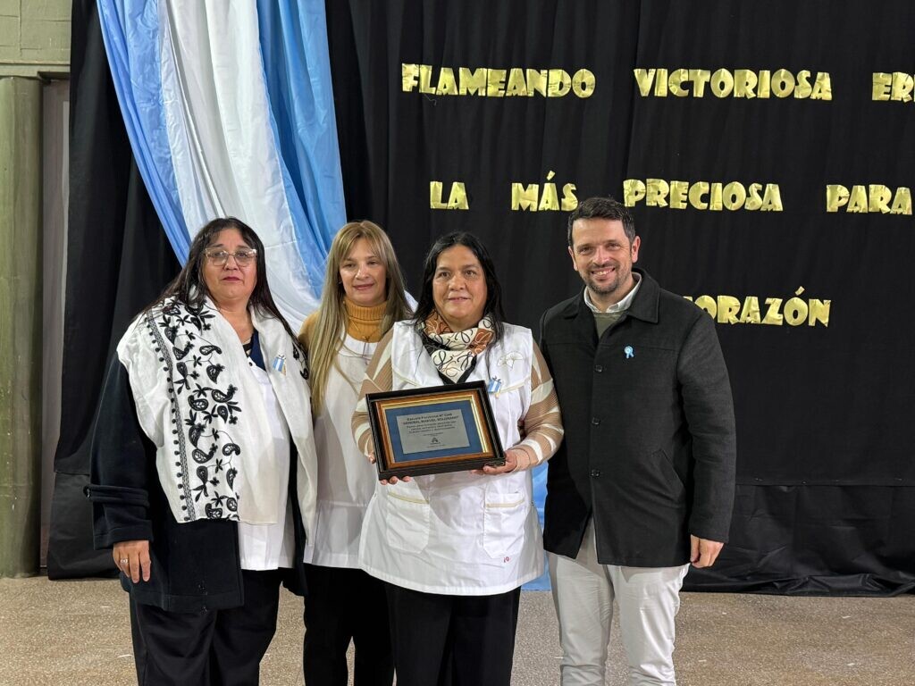 Los chicos de 4to grado juraron la bandera en la Escuela 1349 de B° Belgrano