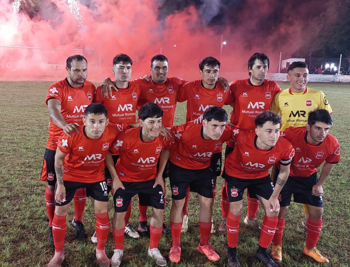 Fútbol Liguista: el clásico romanero se tiñó de rojo. Mirá el resultado