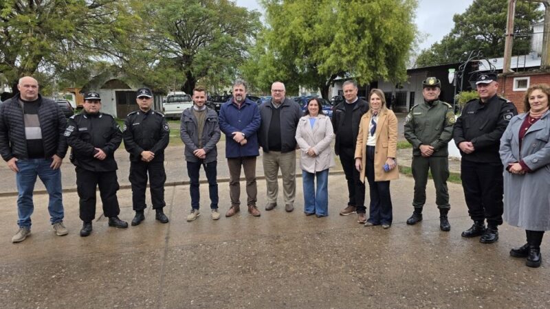 Romang recibió dos nuevos patrulleros para reforzar la seguridad