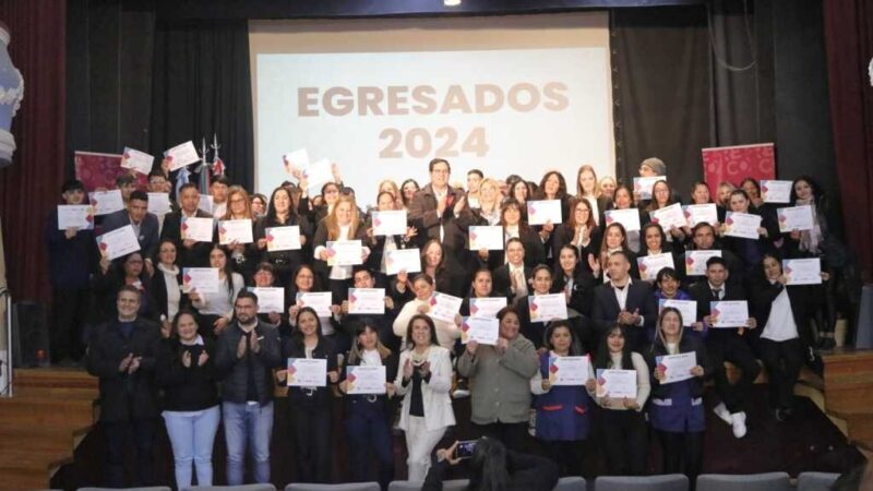 Egresaron 140 profesionales de la Escuela de Oficios de Reconquista