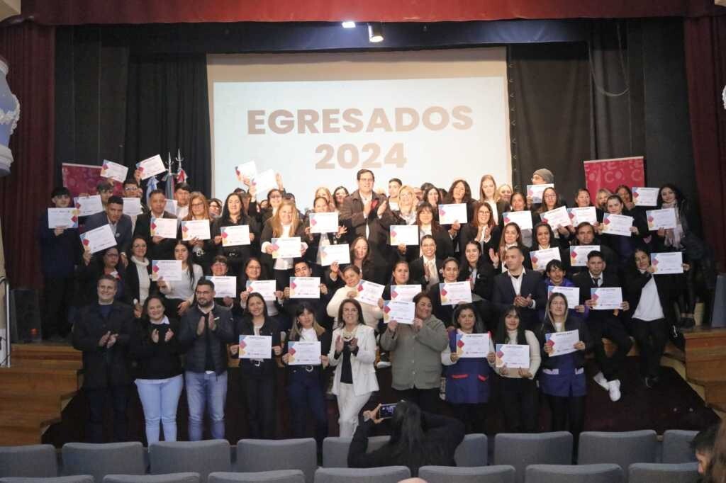 Egresaron 140 profesionales de la Escuela de Oficios de Reconquista