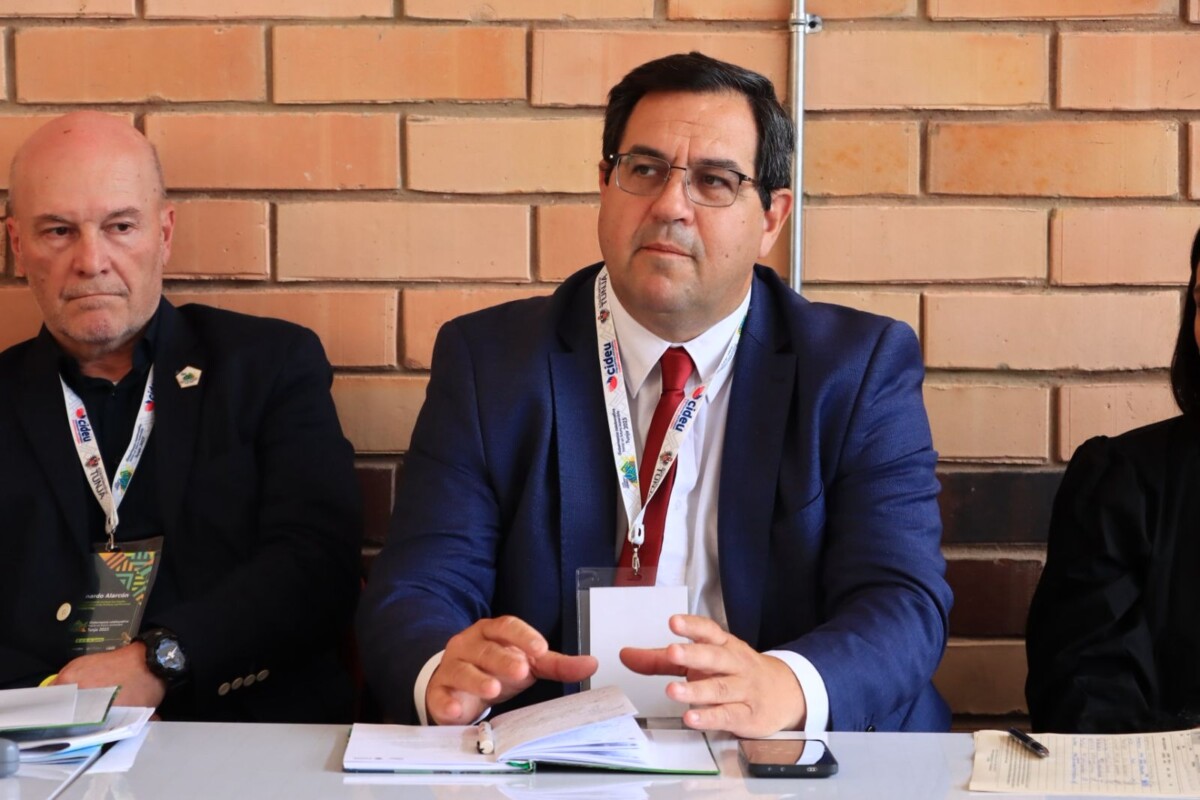 Vallejos impulsa proyectos de financiamiento internacional para el desarrollo sostenible