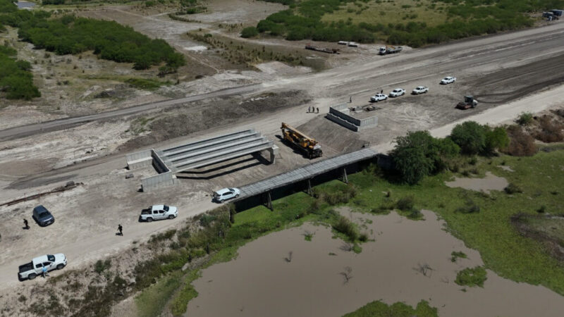 Avanza la construcción de puentes de hormigón entre Moussy y La Sarita