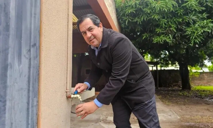 Barrio Villa Vicentina se conectó a la red de agua potable