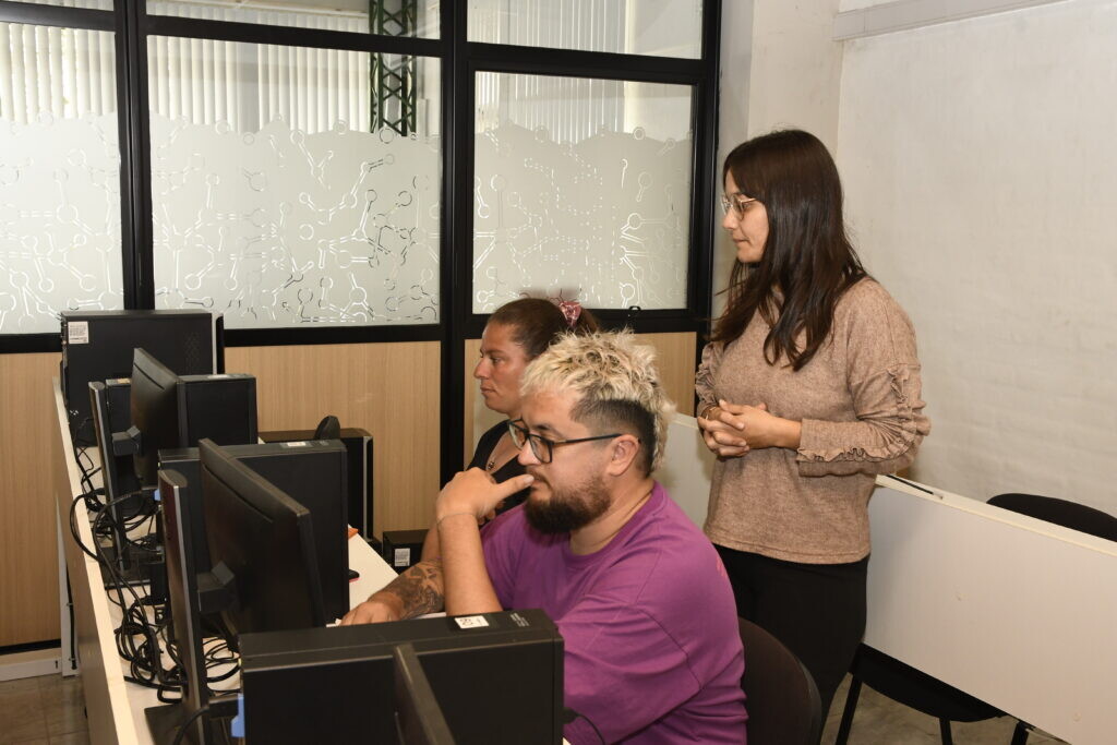 Avellaneda: comenzaron las cursos en formación de empleo ¿cuál es la salida laboral?