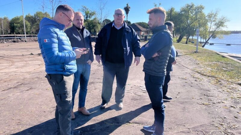 Enrico y Ramseyer recorrieron obras que se desarrollan en Romang