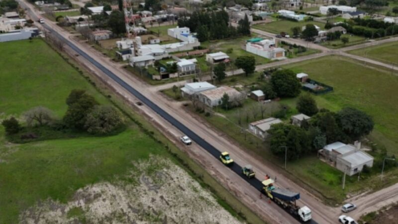 Avanzan con la pavimentación del acceso a Moussy ¿cuál es la finalización de obra?