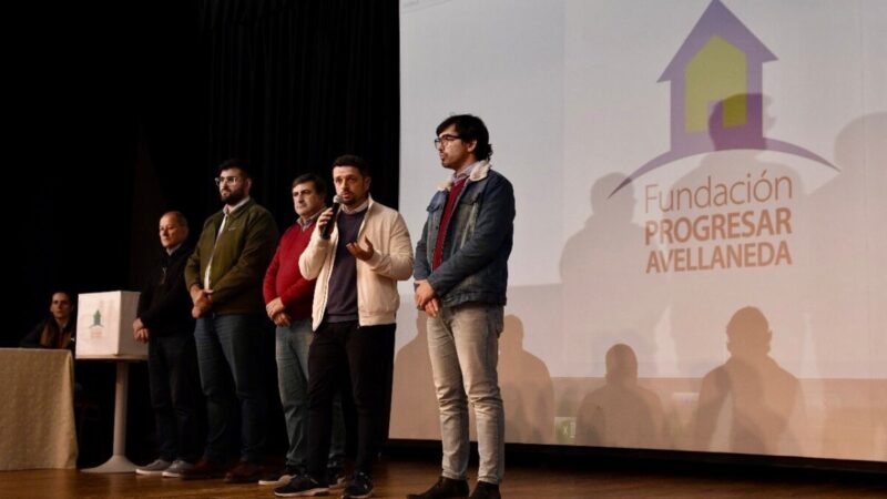 Avellaneda adjudicó 28 terrenos del programa “100 lotes” ¿quienes son los beneficiarios?