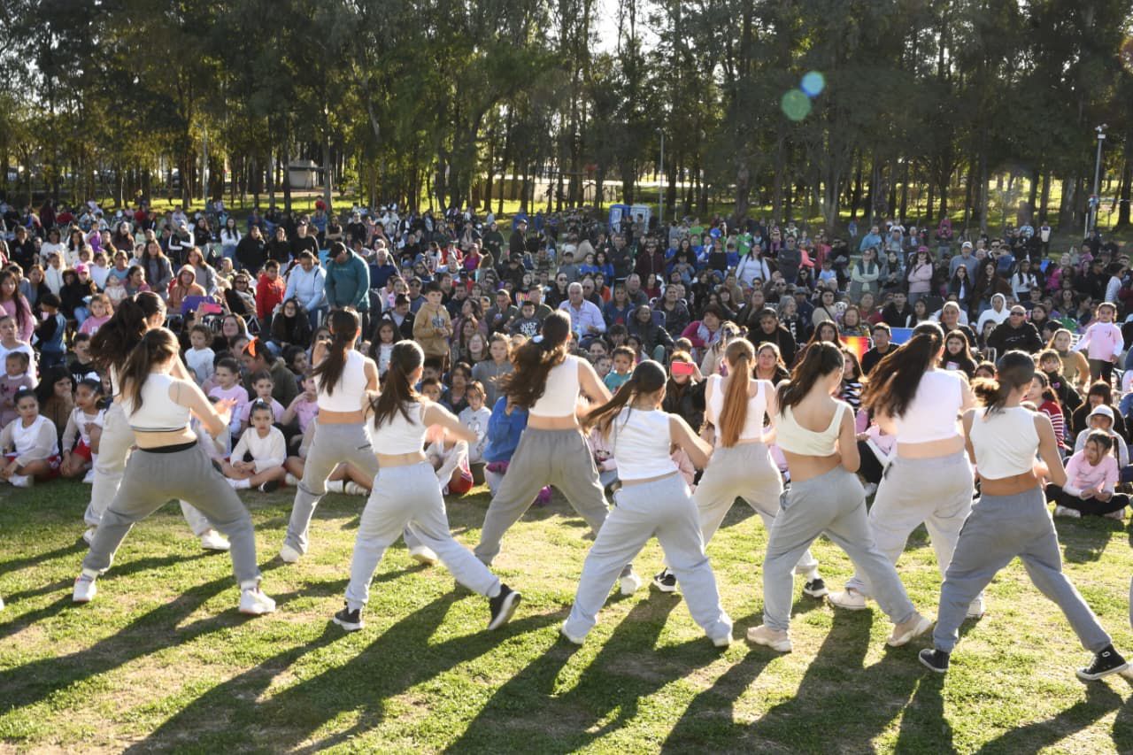 Avellaneda celebró el día del niño con música y juegos en el Paseo América
